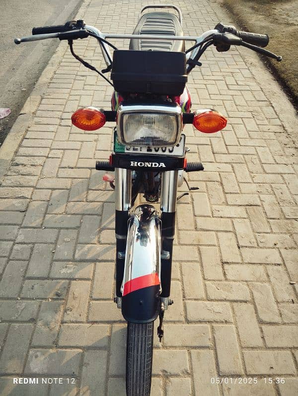 HONDA CG 125 FOR SALE (2017 & 2015) 5