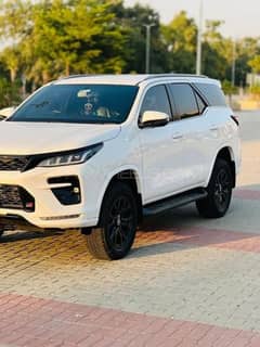 Toyota Fortuner 2023