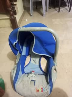 Baby carry cot