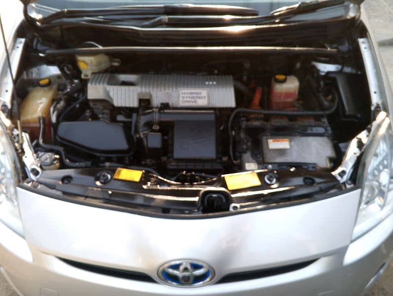 Toyota Prius 2011 Registered 2016 7