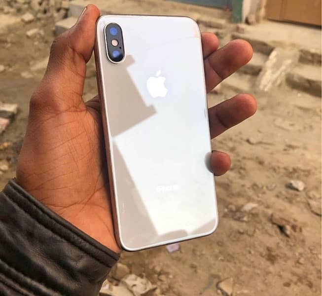 iPhone X Pta approved 64gb battery 96 10/m8 Face ID ok True Tone ok 0