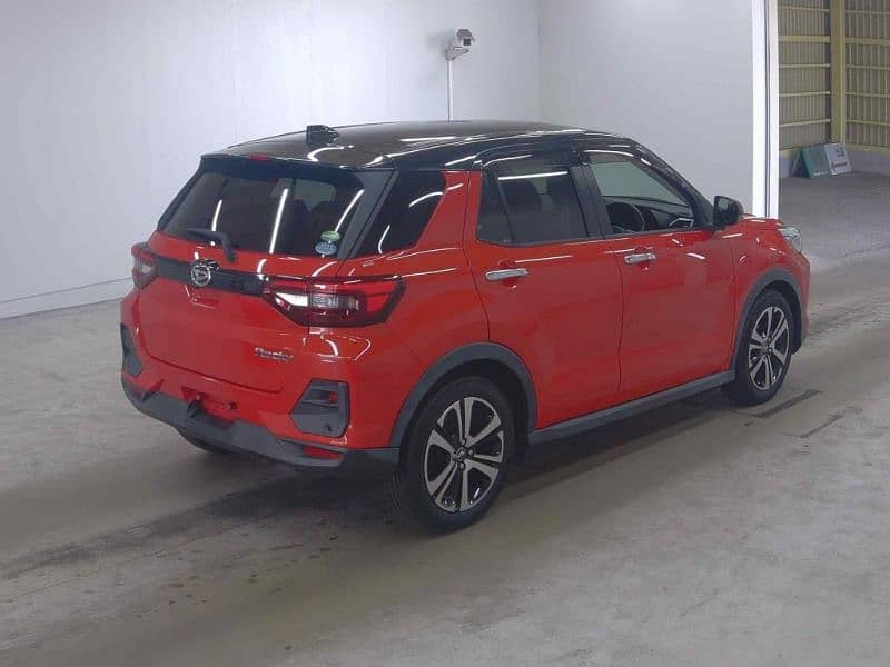 Daihatsu Rocky 2019 3