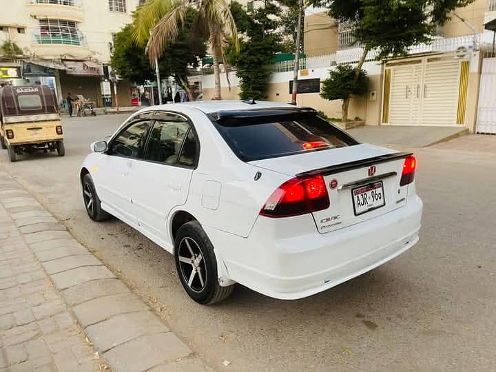 Honda Civic EXi 2005 4