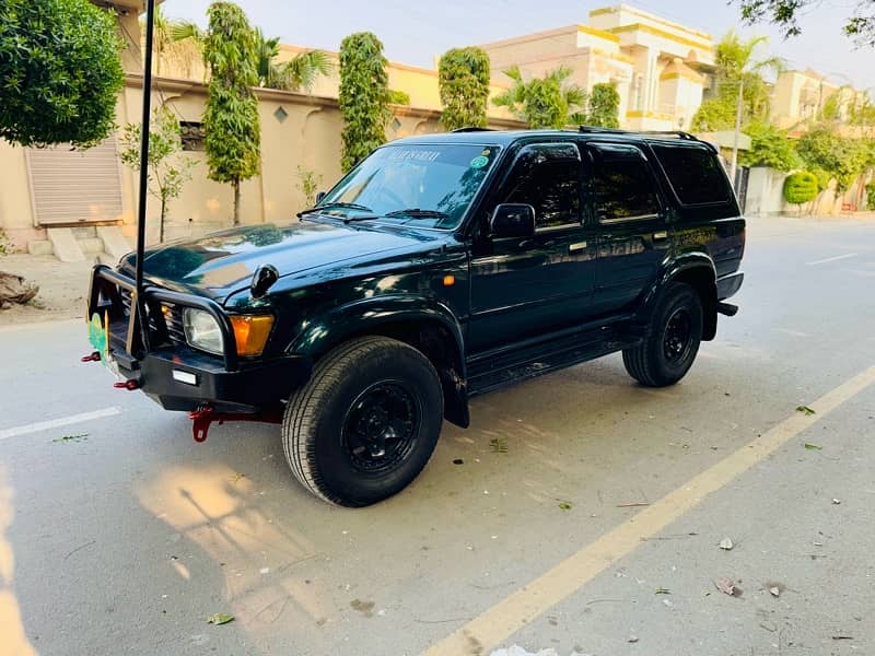 Toyota hilux Surf 6