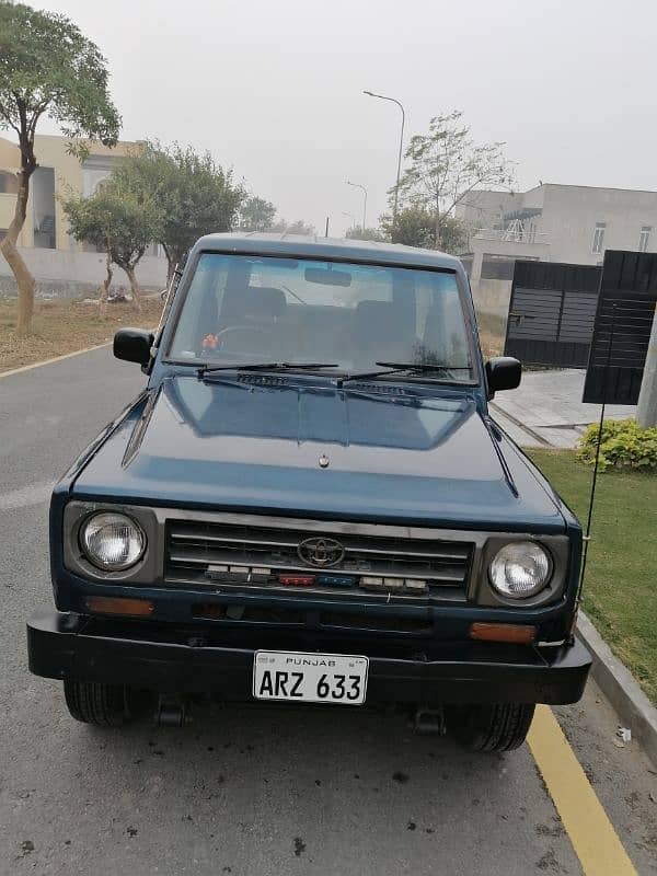 Jeep Daihatsu Rocky 4