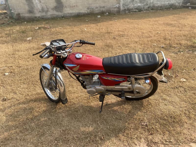 Honda cg125 2018  model first owner total janwan 2