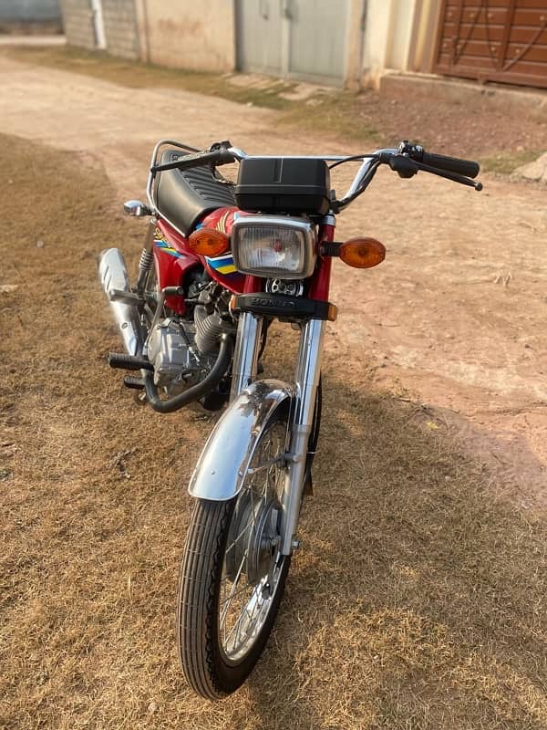 Honda cg125 2018  model first owner total janwan 7