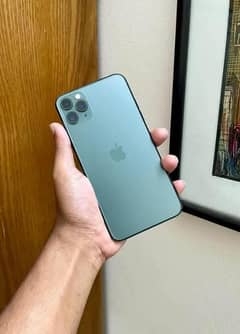 iPhone 11pro max 256 GB 03230916581 my what'sap