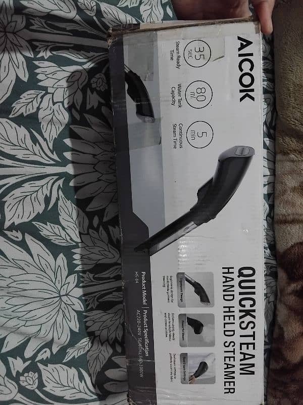 Alock quick steam iron 1