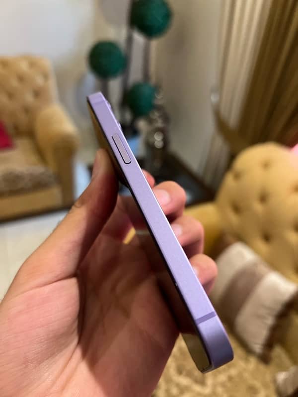 Iphone 12 mini 4