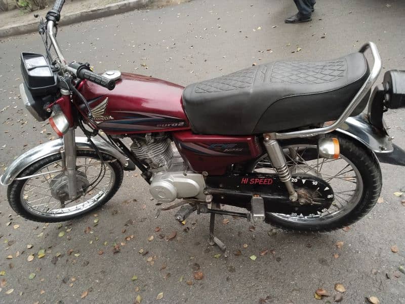 Honda cg125 2014 model urgent sale 0