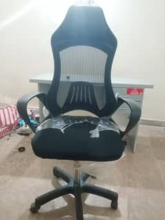 Executive study chair at cheapest price - Urgent