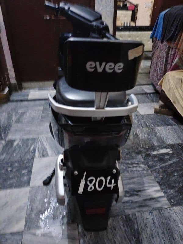 Evee Scooty 2