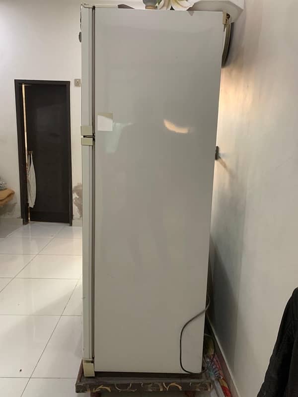 LG 2 door No Frost Fridge 16 cubic ft 3