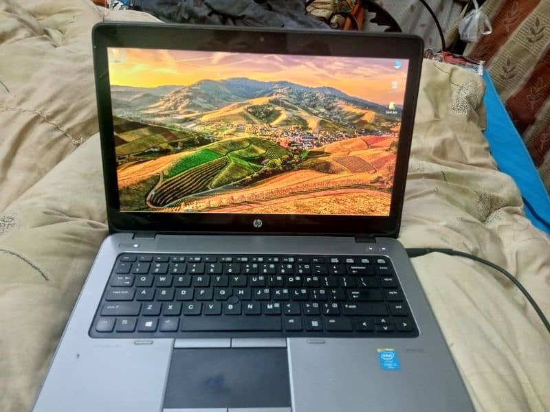 Hp Elithbook 840 G2 |corei5 5Gen|16gb +256 SSD +465 hdd | 1