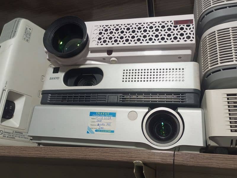 multimedia projector 1