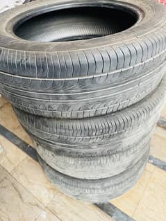 Yaris bg trako plus tire 185/60 R15