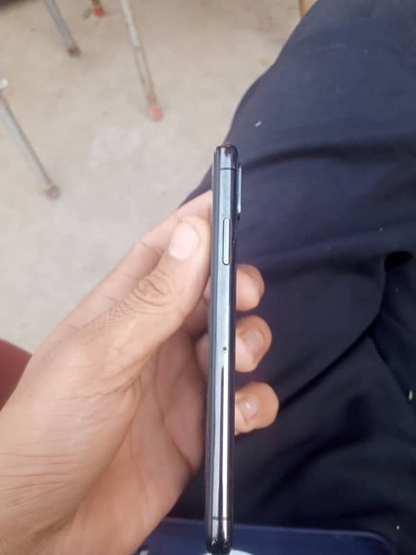 i phone xs 256 gb black non pta 4