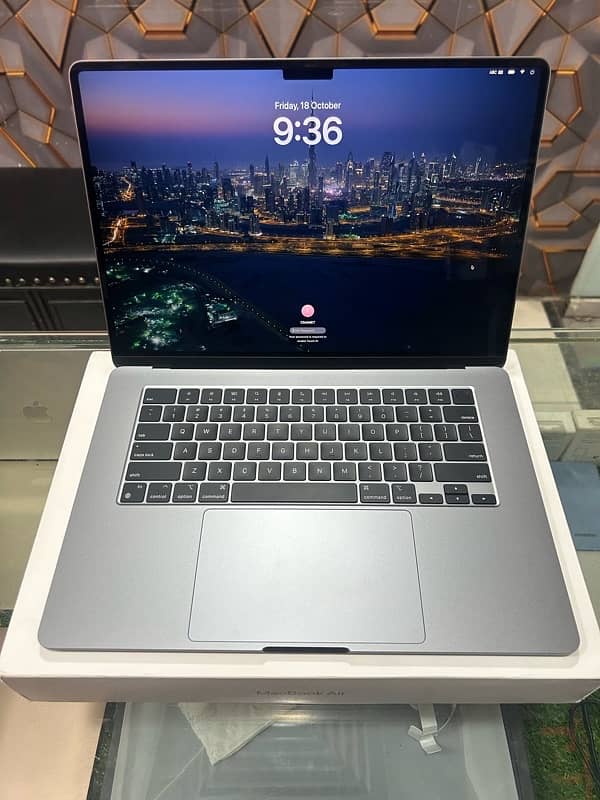 MacBook M4 Pro, M3, M3 Pro, M3 Pro Max, M2 Pro, M2 Air, M1 Pro, M1 Air 15