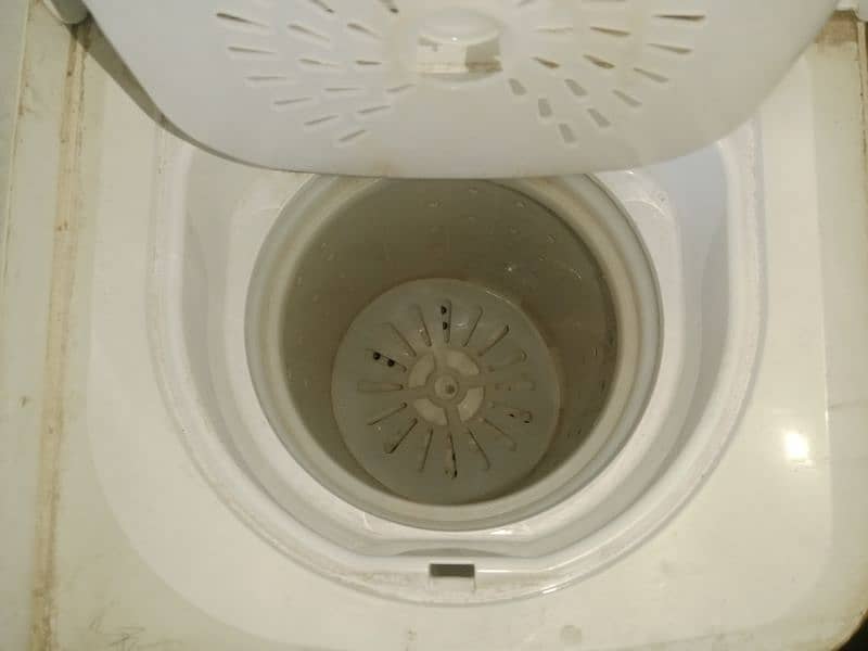 washing and dryer machine 2