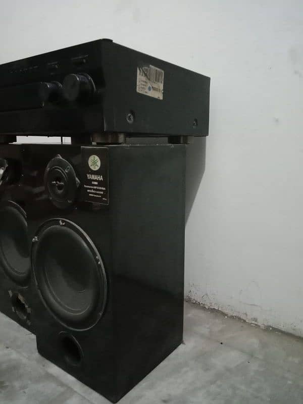 yamaha 6 inch Speakers with orignal yamaha mixer 10/10 condition 5