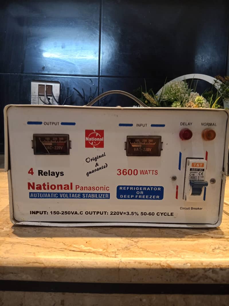 National Panasonic Automatic Voltage Stabilizer 4 Relays 3600 Watts 1