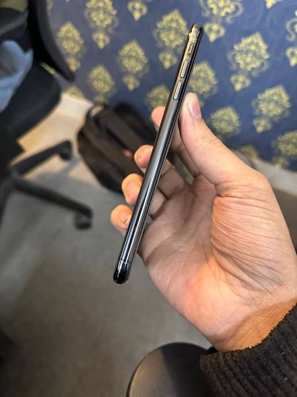 iphone Xsmax 256GB Dual Approved 3