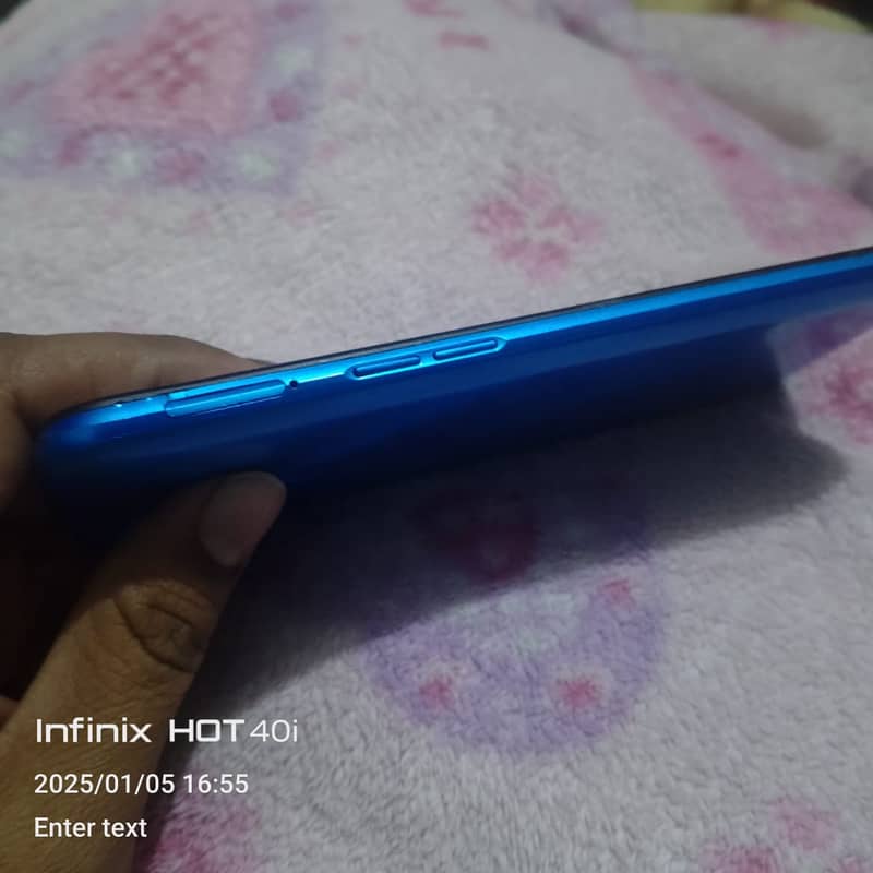 Realme C3 USED, LIKE NEW 5