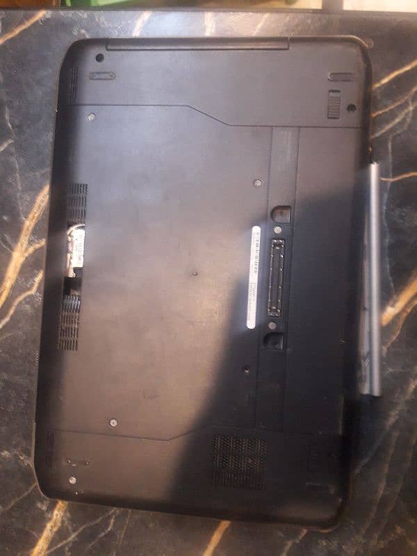 Dell laptop in good condition 4