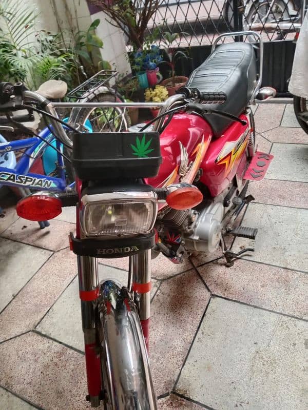 Honda 125 9