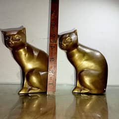 Handicraft Cat Brass Metal , Good Condition , 1 Cat Weight 600 Gram |