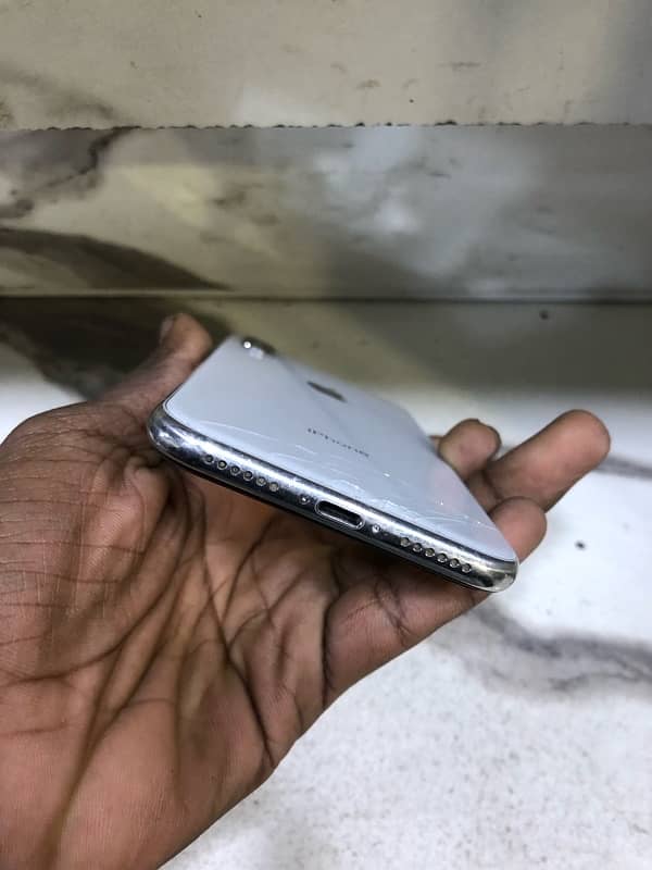 iPhone X (64gb) BYPASS 0