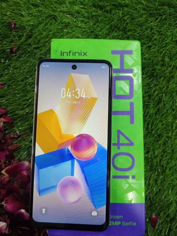 infinix hot 40i 8gp/256gp 9 month warnti 1