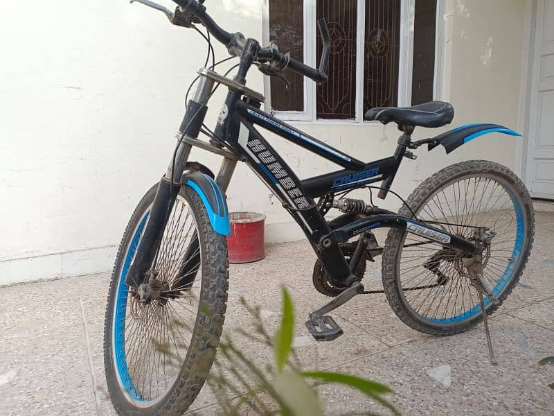 Humber Mountain Bike with Suspension and Excellent Condition 4