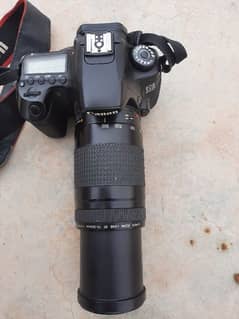 Canon 60D Dslr with 75:300 lens