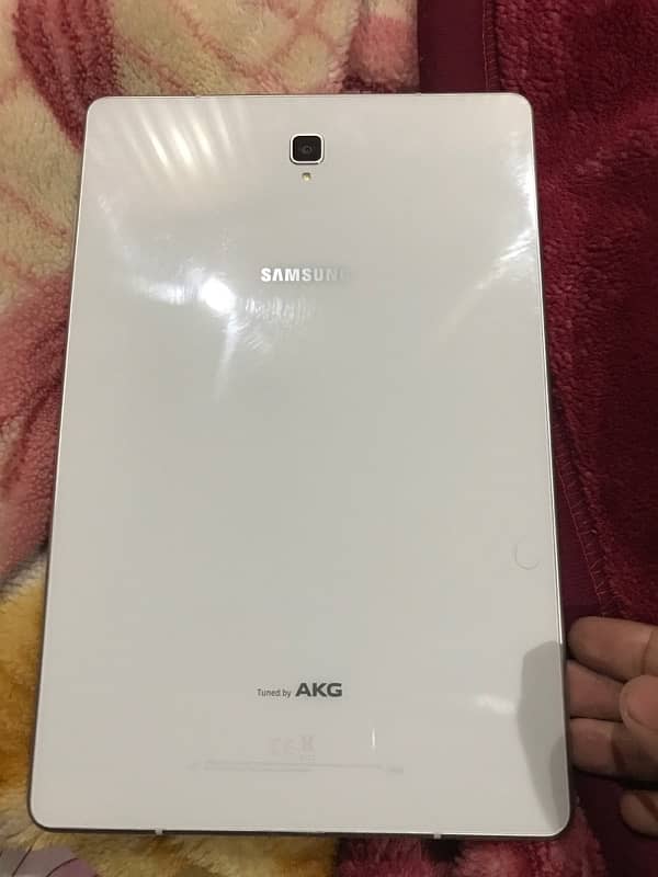 Samsung Tab S4 0