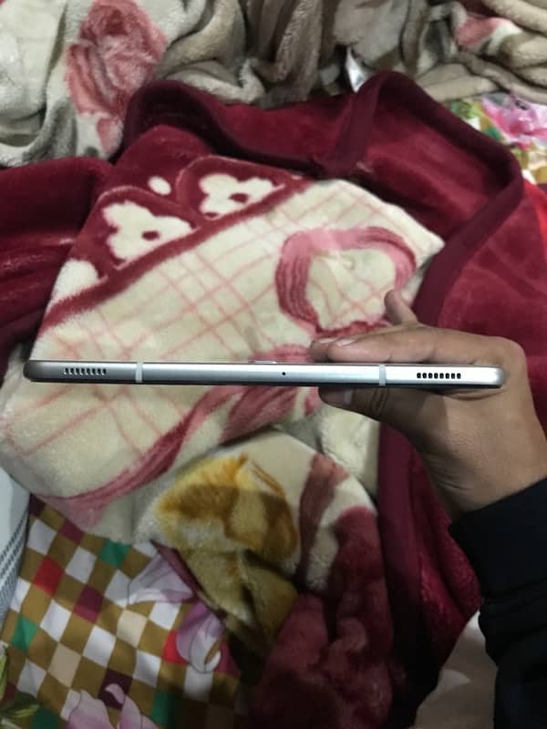 Samsung Tab S4 5