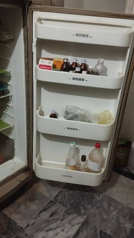 Refrigerator 3