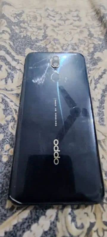 Oppo F11 1