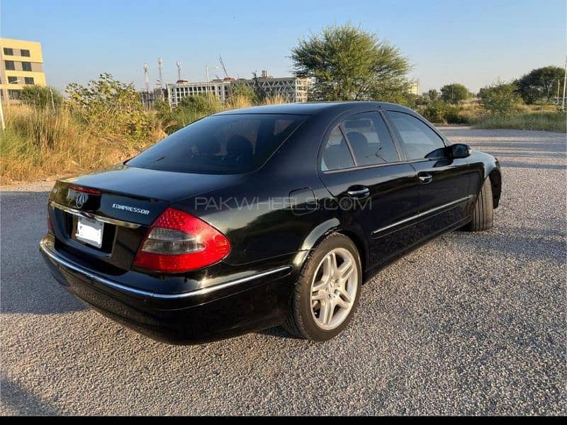 Mercedes E Class 2005 3