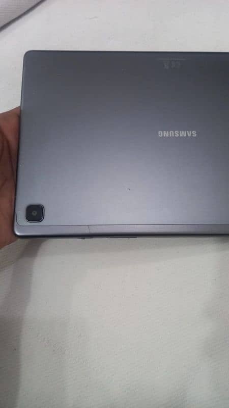 Samsung Tablet A7 - SM T-500 (Rs. 19000) 4