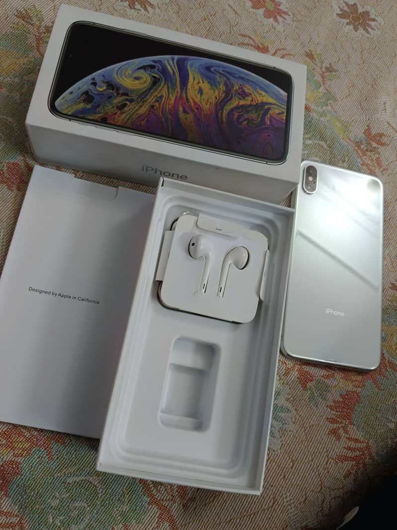 Apple iPhone XS Max 512GB 7