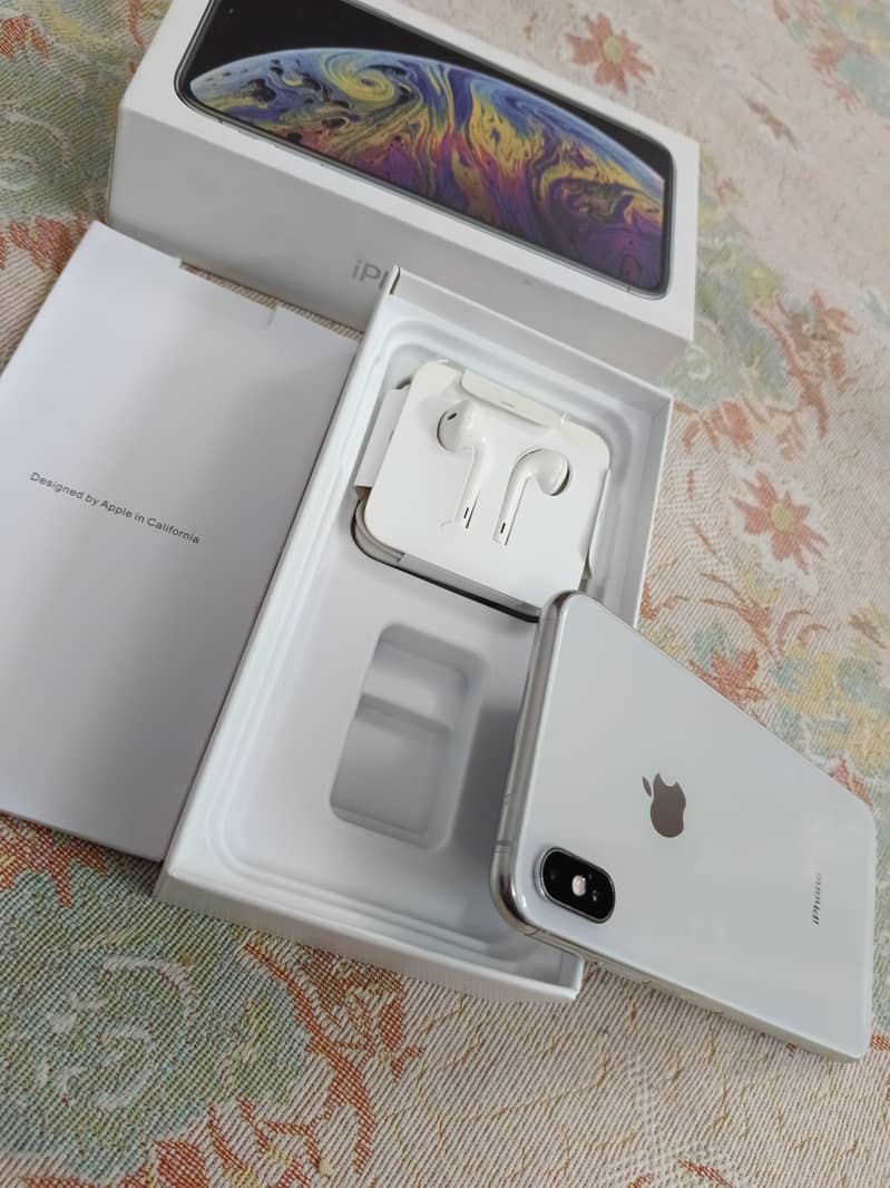 Apple iPhone XS Max 512GB 9