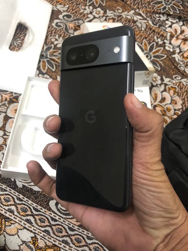 google pixel 8 and A15 1