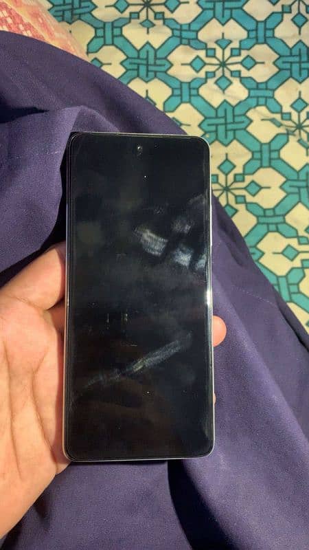 Infinix hot 30 8/128 0