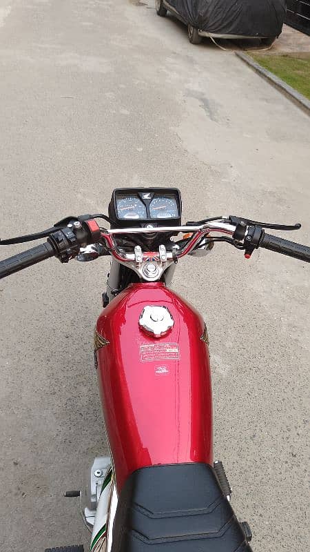 Honda CG 125 brand new condition self start 3