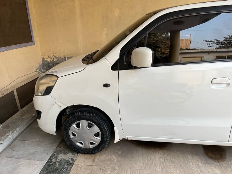 Suzuki Wagon R 2017 12