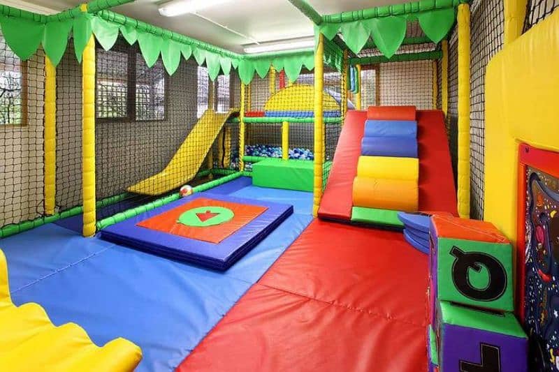 indoor slides/ play area/ 10