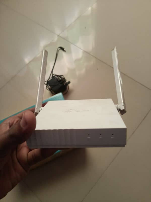 TP-Link 300mbps router 5dbi with cable 2