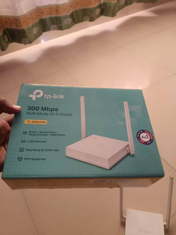 TP-Link 300mbps router 5dbi with cable 6